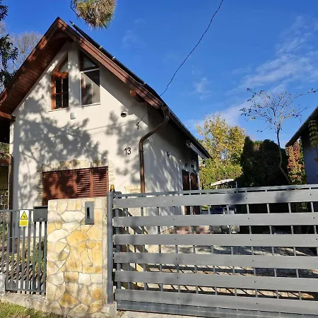 Casa de Férias Colorful Life By Stn Balatonudvari